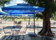 Dù che nắng bàn ghế cafe cho quán cafe trong công viên TP Tân An